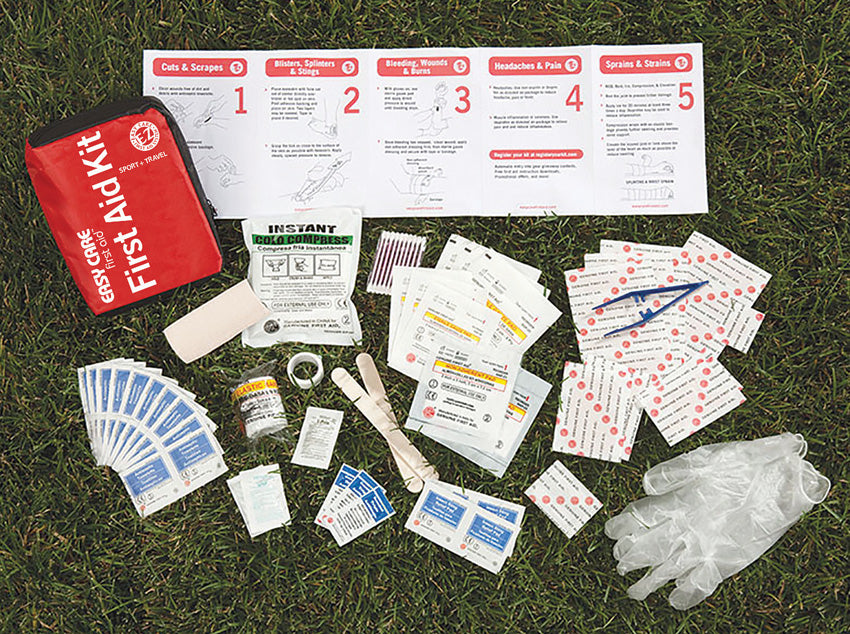 EASY CARE FIRST AID KIT SPORTS & TRAVEL KIT